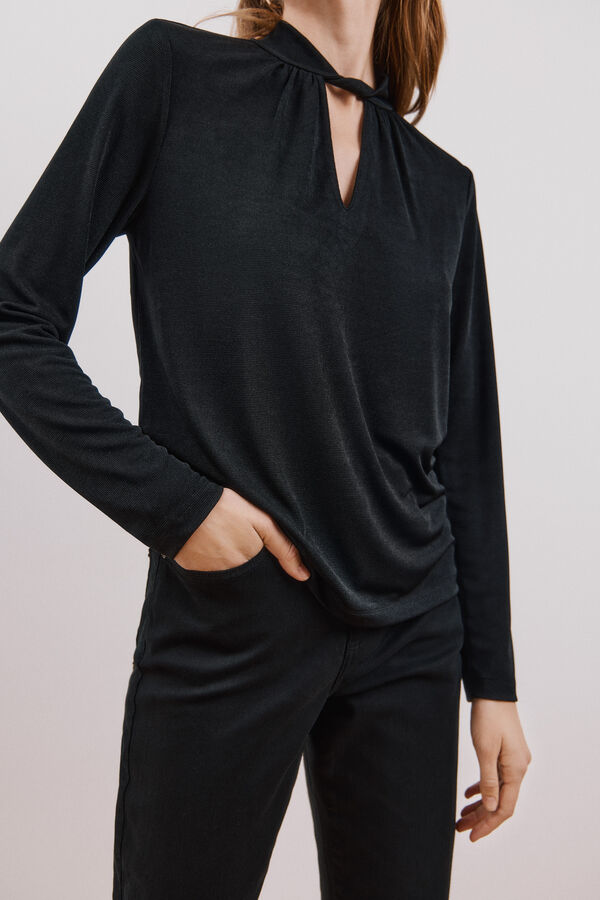 Cortefiel Camiseta escote nudo Negro