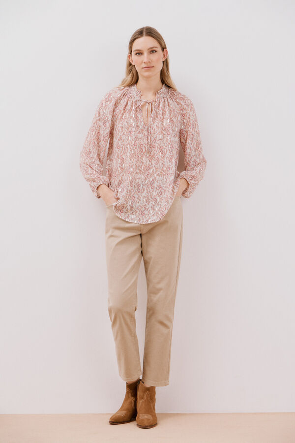 Cortefiel Blusa detalle nido de abeja Estampado blanco