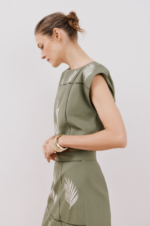 Cortefiel Top bordado Impress&atilde;o