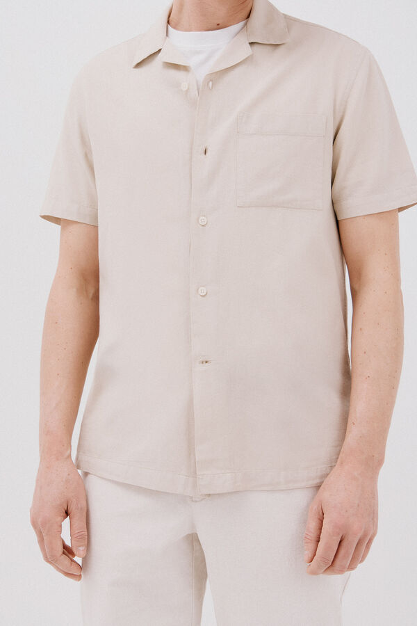 Cortefiel Camisa de manga curta de algod&atilde;o e linho simples Tostado