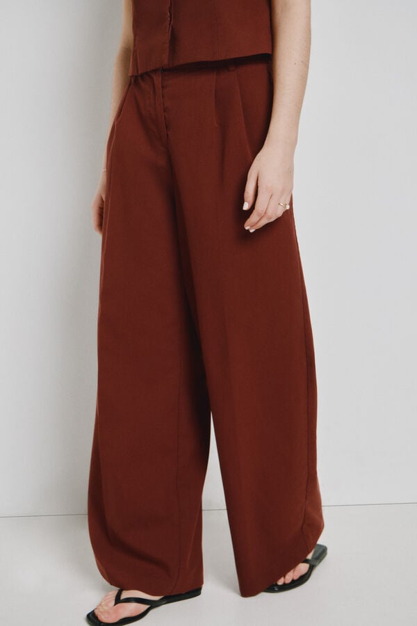 Vero Moda Pantal&oacute;n largo de vestir Marr&oacute;n