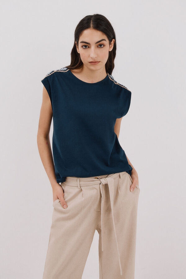 Cortefiel T-shirt detalhe crochet Azul