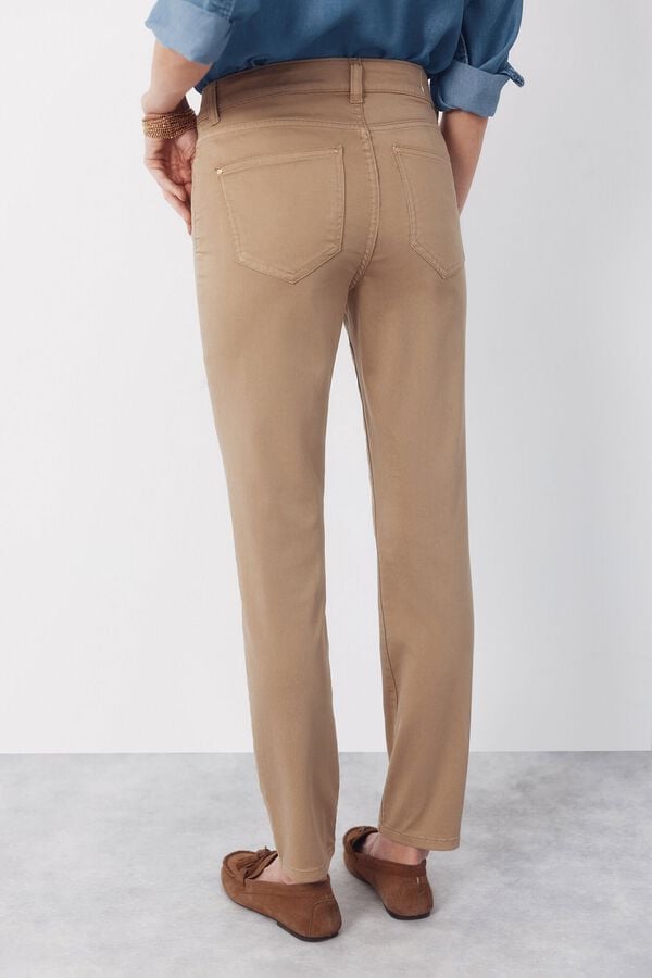 Cortefiel Jeans Sensational Skinny color Castanho