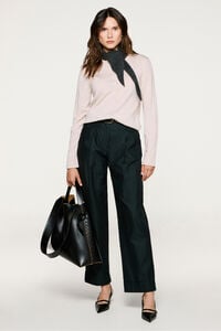 Selected Pantal&oacute;n chino pinzas.