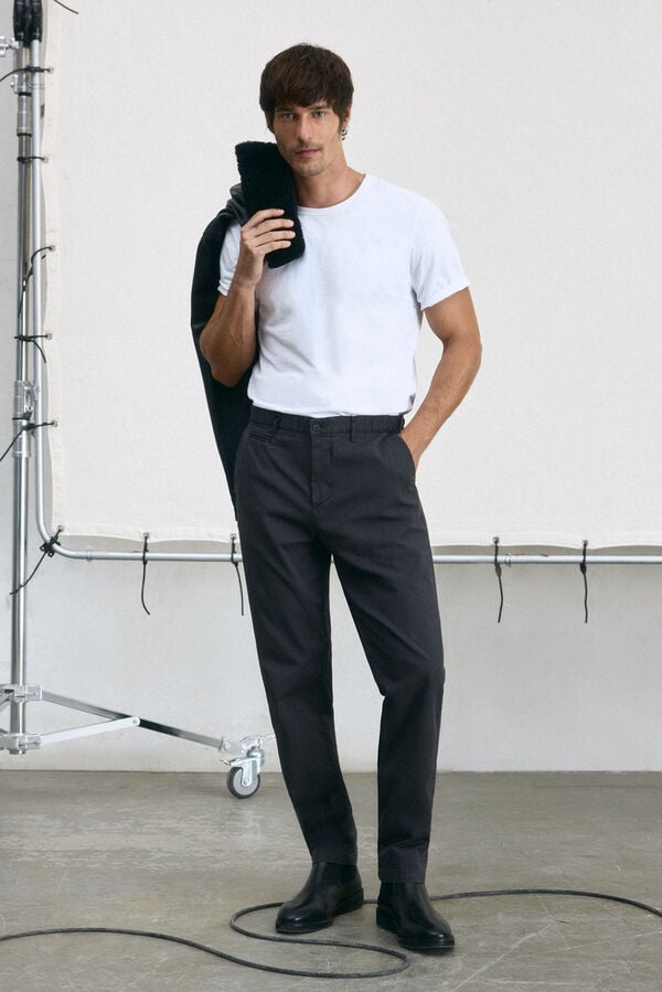 OOTO T-shirt básica com bordado avião OOTO Branco