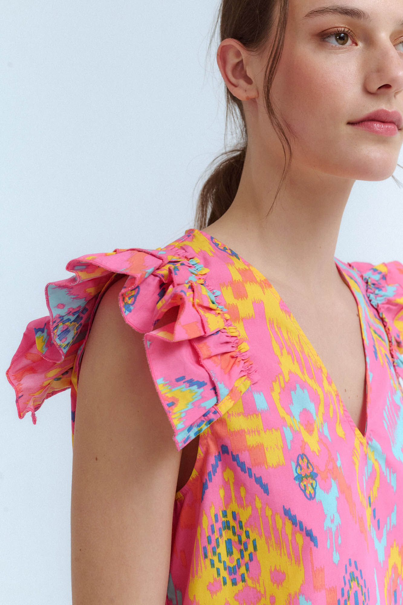 Vila Top estampado &eacute;tnico ikat