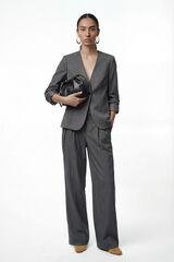 Vero Moda Americana manga larga cuello pico Gris oscuro