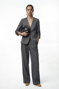 Vero Moda Americana manga larga cuello pico