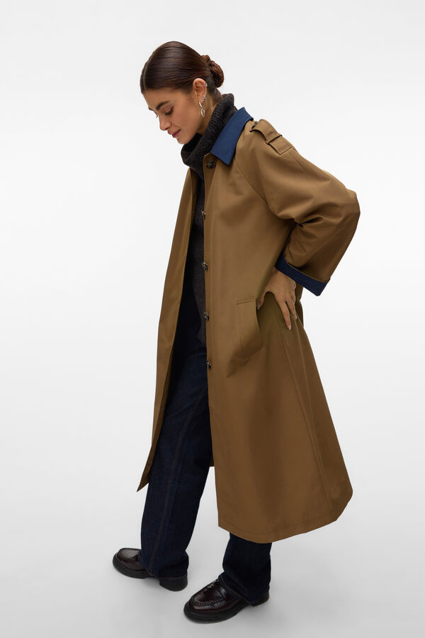 Vero Moda Gabardina larga bicolor Marr&oacute;n