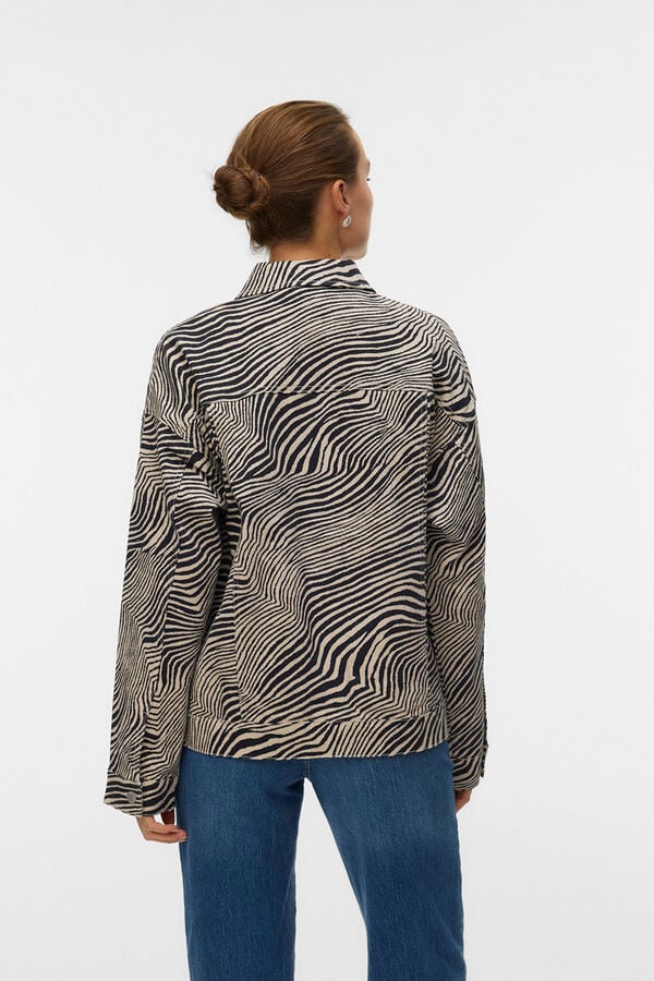 Vero Moda Cazadora estampado animal Estampado beige