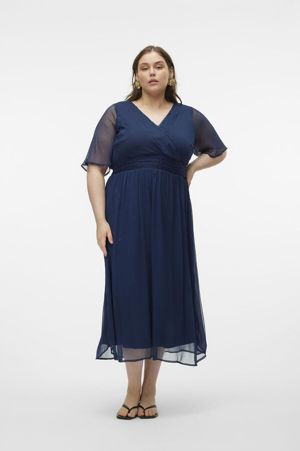 Vero Moda Curve Vestido midi gasa talla grande Azul marino
