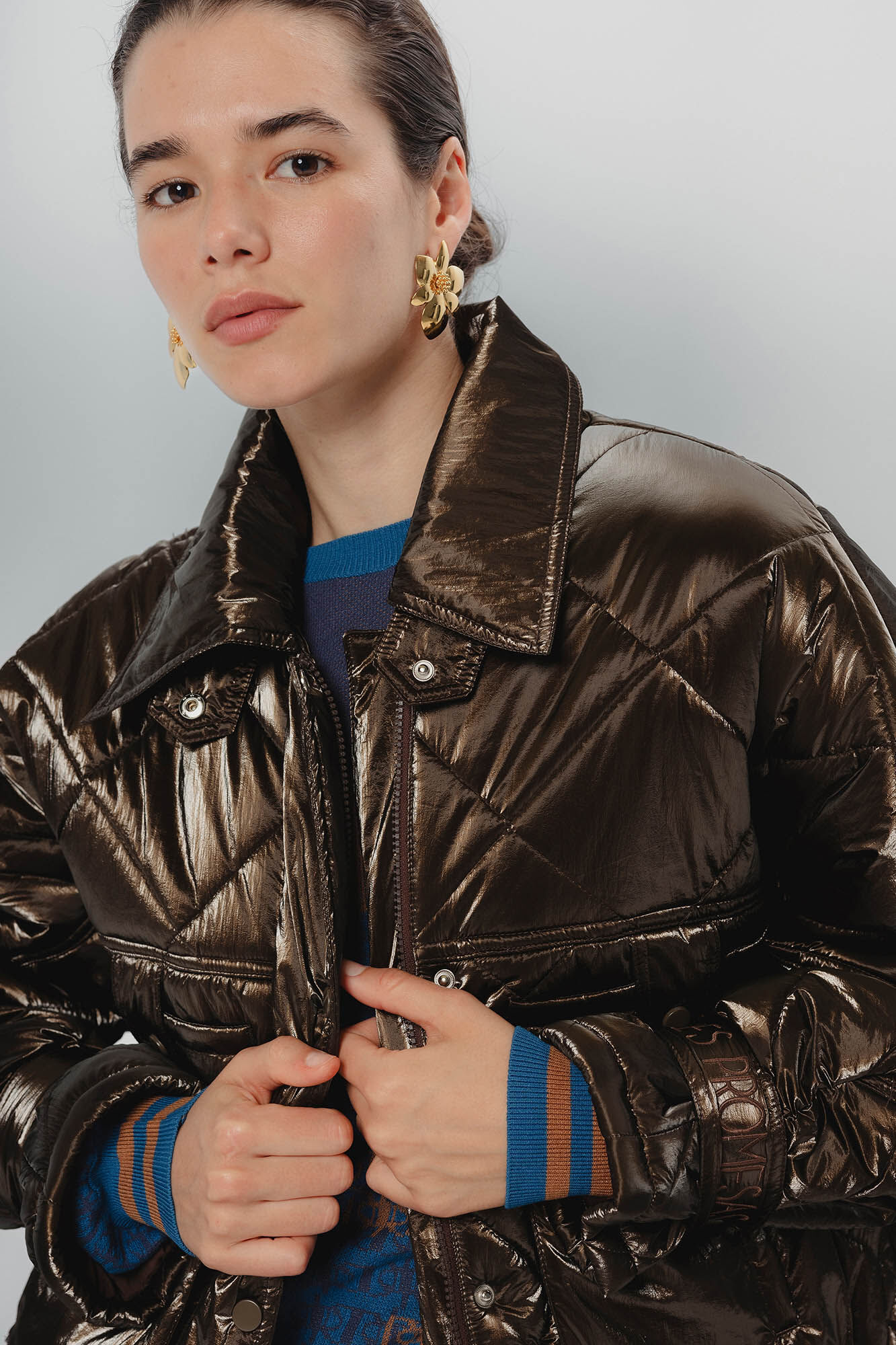 Dolores Promesas Chaqueta de mujer acolchada met&aacute;lica Valeria