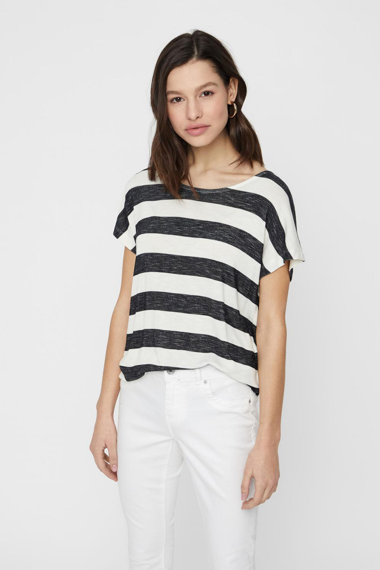 Vero Moda T-shirt &agrave;s riscas de mulher manga curta
