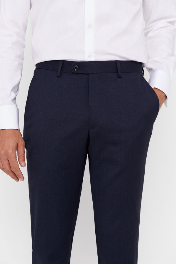 Cortefiel Pantal&oacute;n de canutillo en slim fit Azul marino
