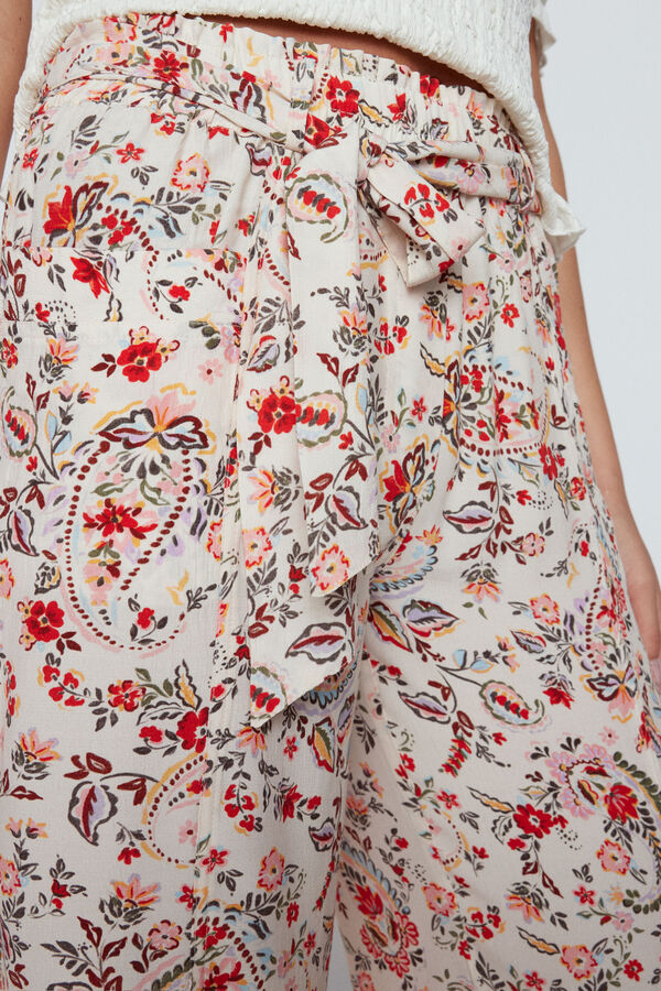 Slowlove Pantal&oacute;n efecto arrugado Marfil