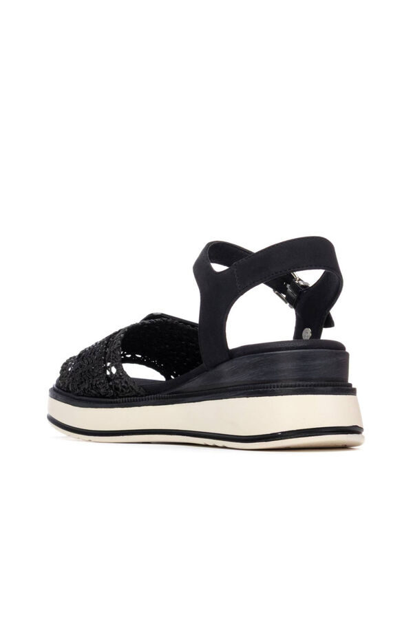 XTI Sandalia cu&ntilde;a pala ancha y pulsera Negro