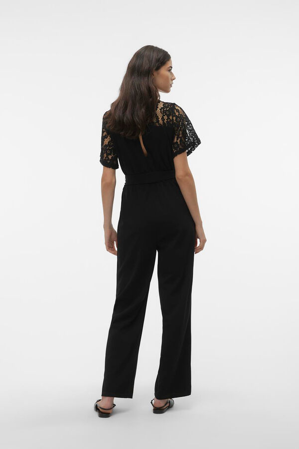 Vero Moda Mono largo detalles de encaje Negro