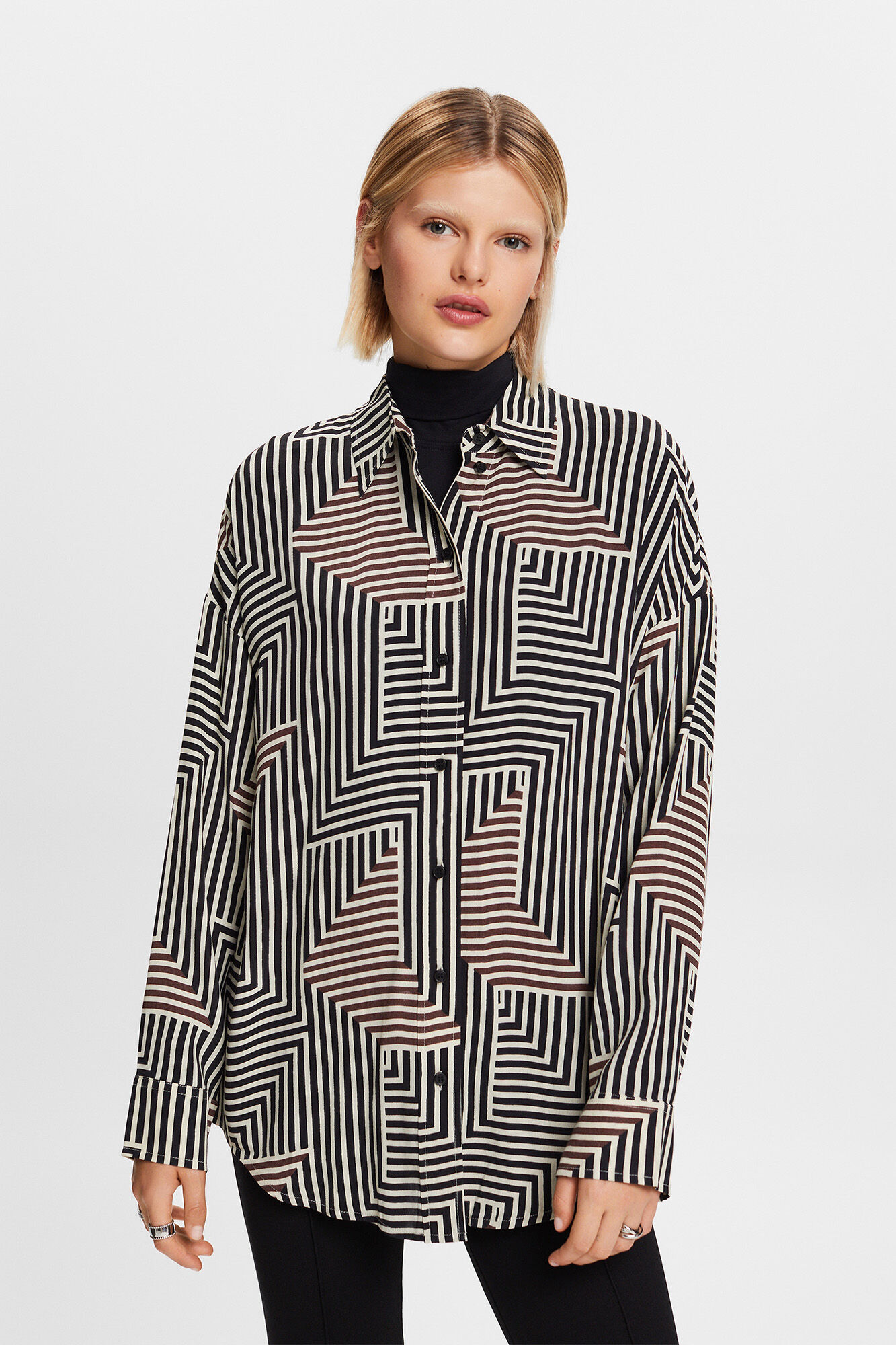 Esprit Camisa satinada con estampado geom&eacute;trico viscosa
