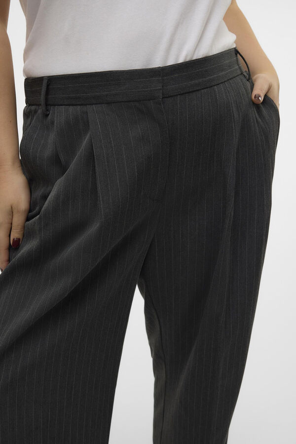 Vero Moda Curve Calça de terno riscas plus size Cinzento