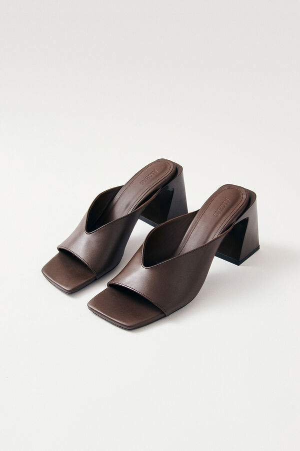 Alohas Sandalias de piel Tasha Marr&oacute;n oscuro