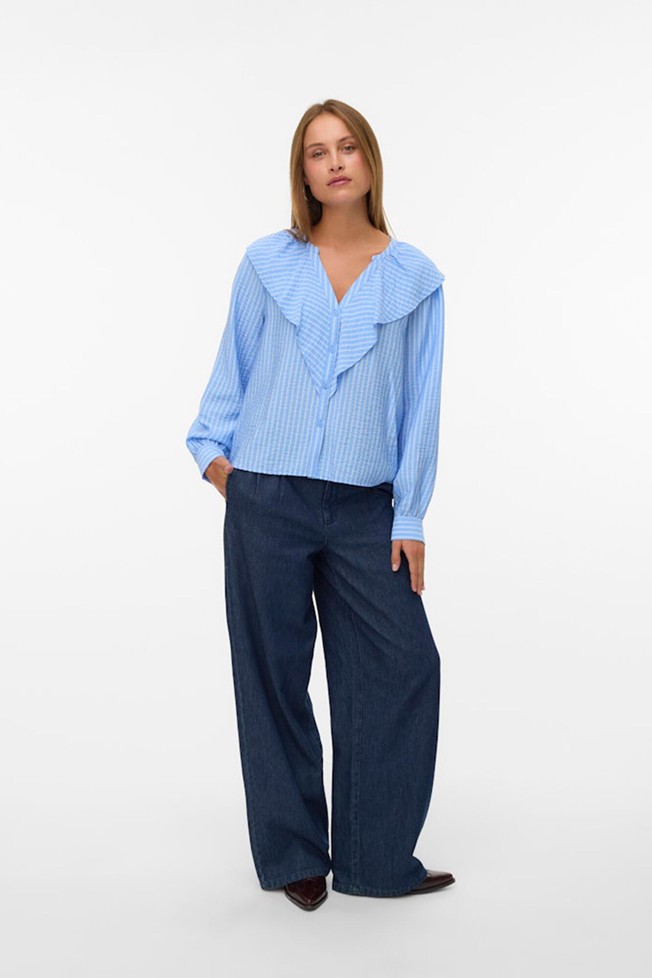 Vero Moda Blusa manga larga de mujer con volantes