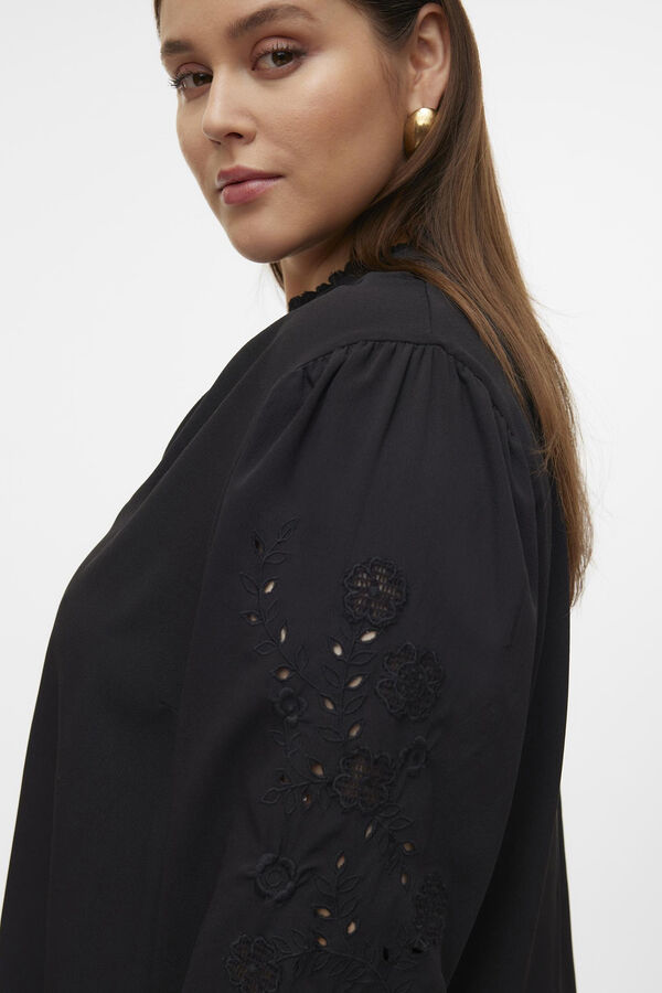 Vero Moda Curve Top de manga larga detalles calados talla grande Negro