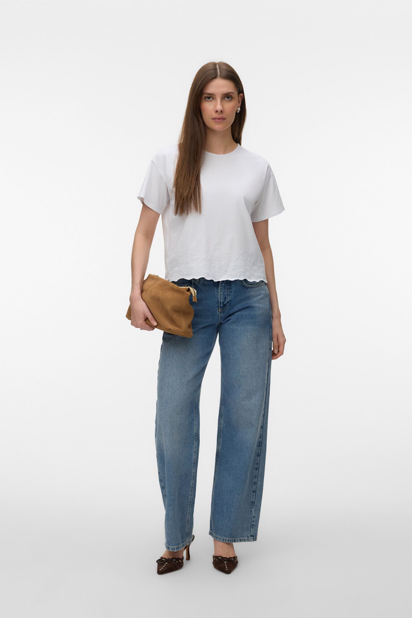 Vero Moda Camiseta b&aacute;sica con detalle estampado en el bajo