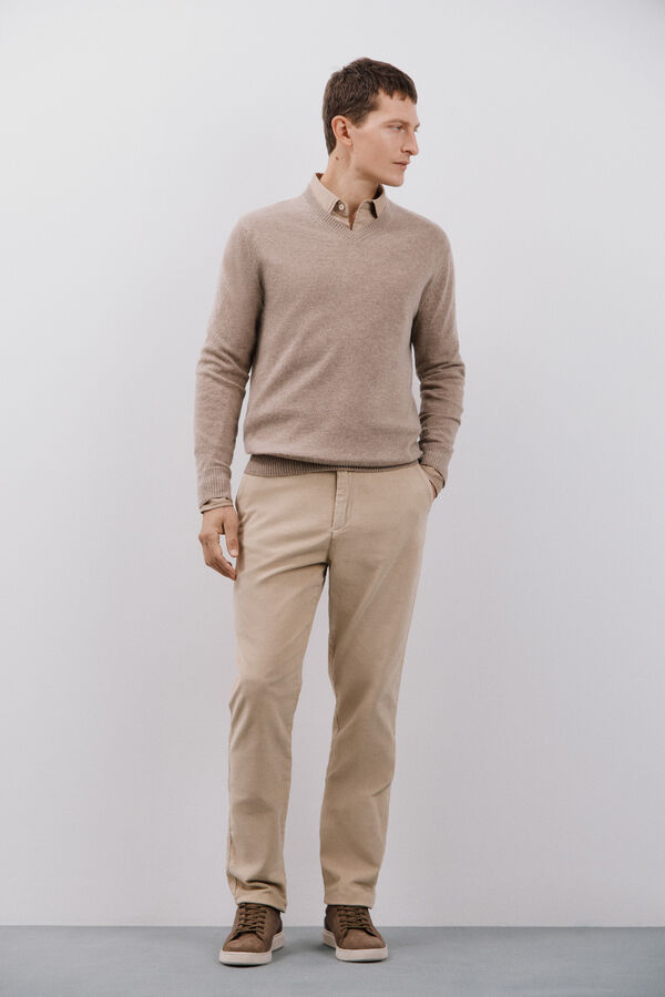 Cortefiel Camisola l&atilde; lambswool gola em bico Tostado