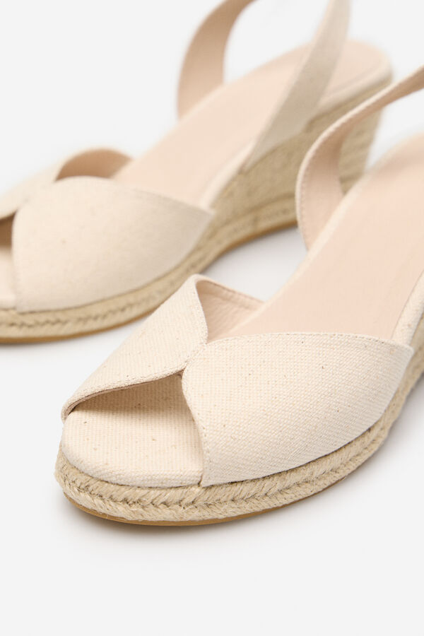 Cortefiel Sand&aacute;lia de cunha de lona peptoe Ecru