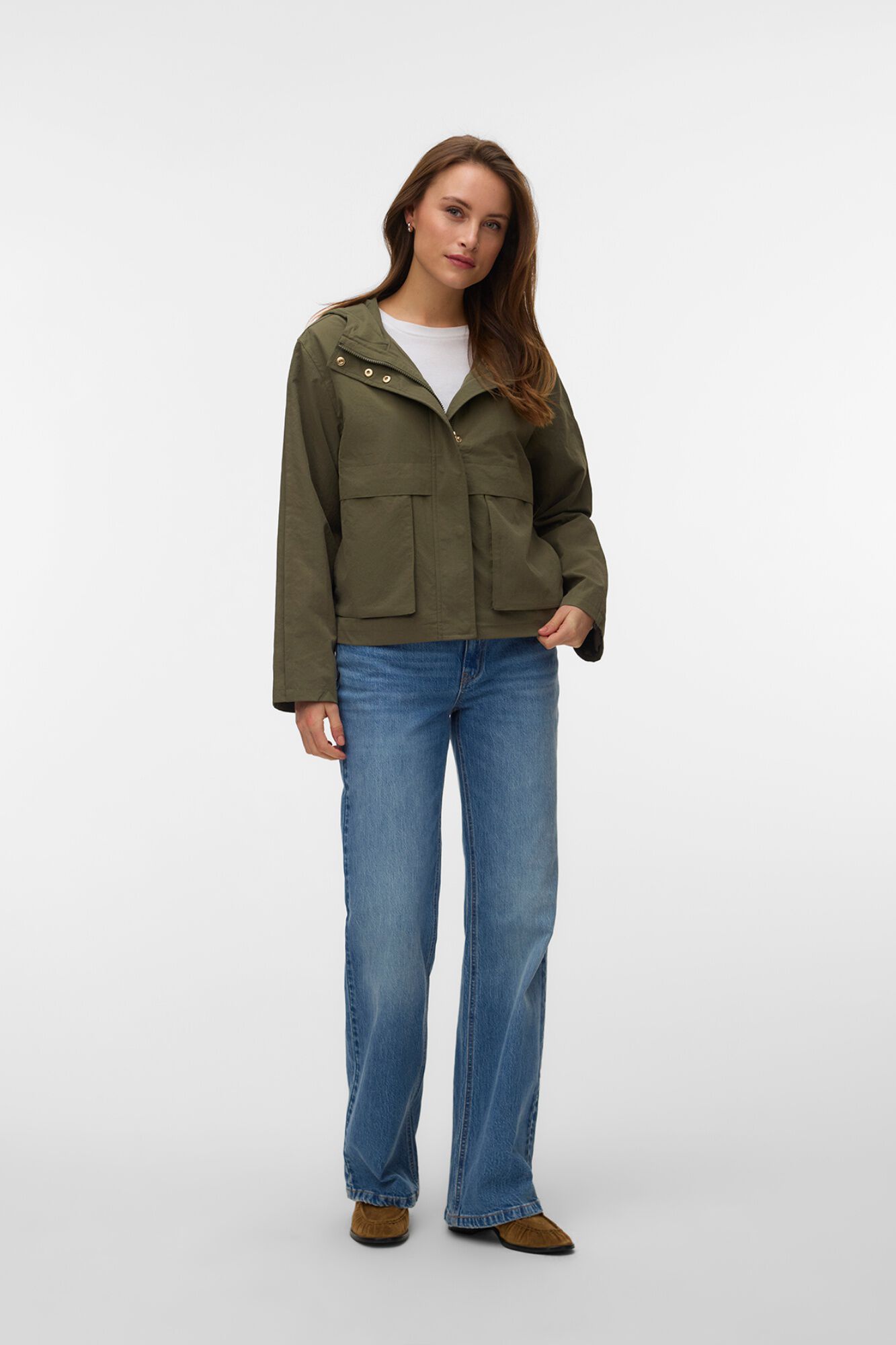 Vero Moda Parka corta con capucha