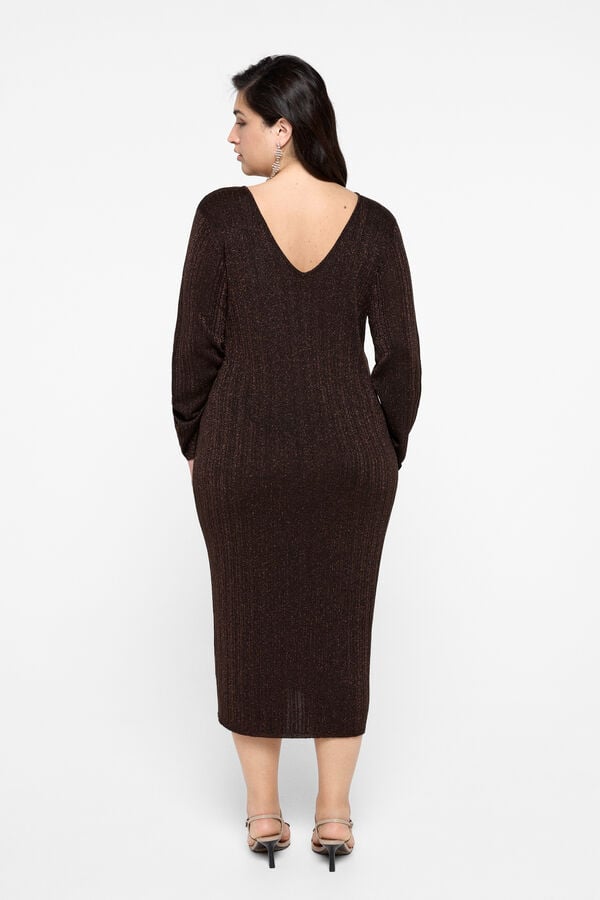 Vero Moda Curve Vestido midi plus size em malha lurex Castanho