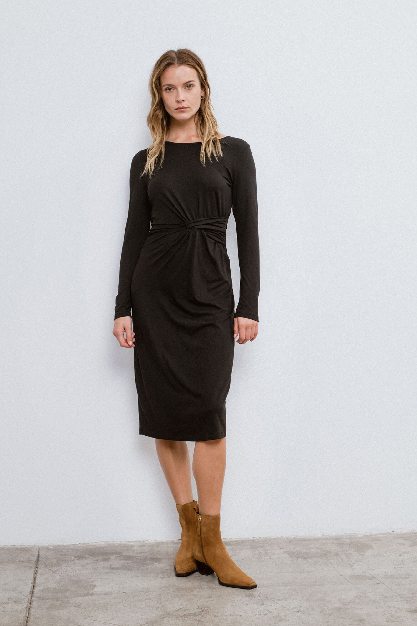 Vila Vestido midi manga larga