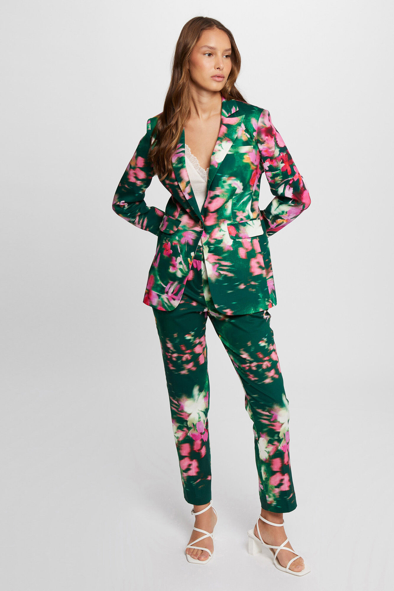 Morgan Pantal&oacute;n ajustado estampado