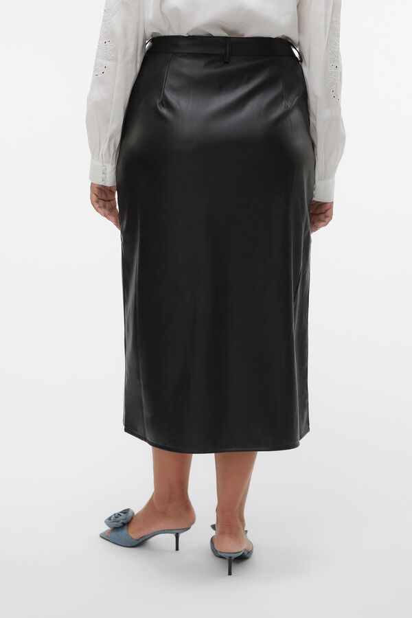 Vero Moda Curve Falda midi efecto piel talla grande Negro