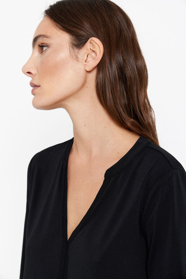 Cortefiel Camiseta b&aacute;sica fluida Negro