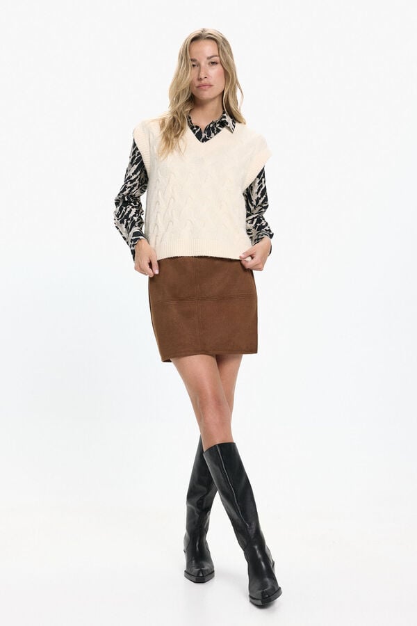 Vero Moda Chaleco de punto cuello pico Beige