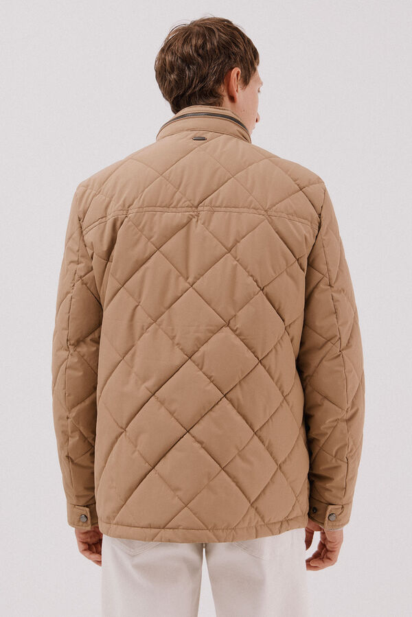 Cortefiel Chaqueta acolchada rombo Camel