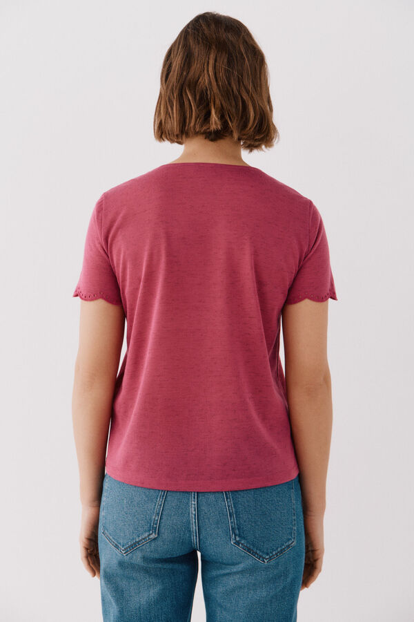 Cortefiel Camiseta bordada Morado