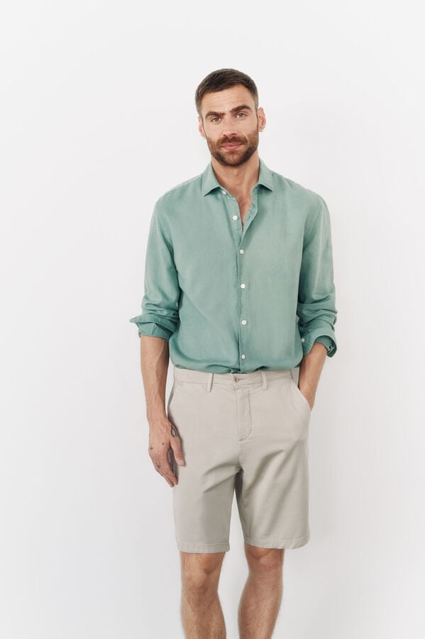 OOTO Bermuda chino Tostado