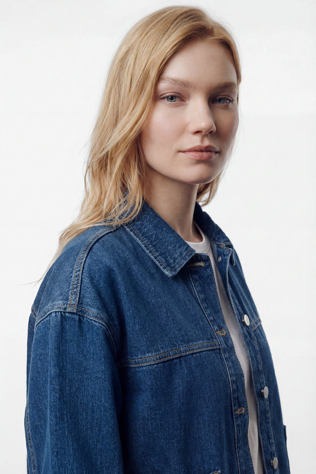 Vila Jaqueta jeans com bolsos