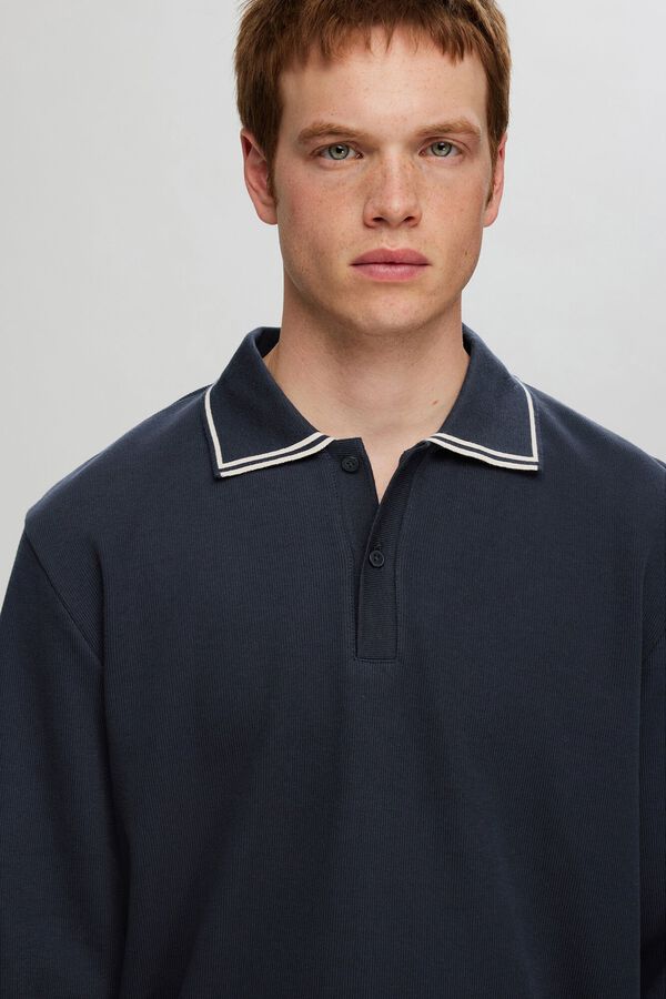 Selected Polo de manga larga confeccionado 100% con algodón orgánico. Azul marino