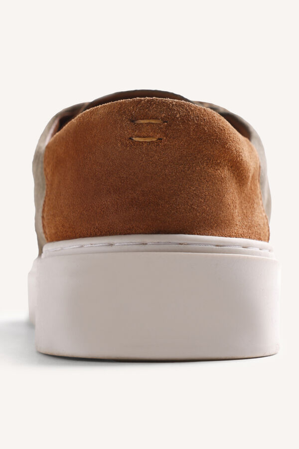 Gioseppo Zapatillas estilo wallabees Kaki