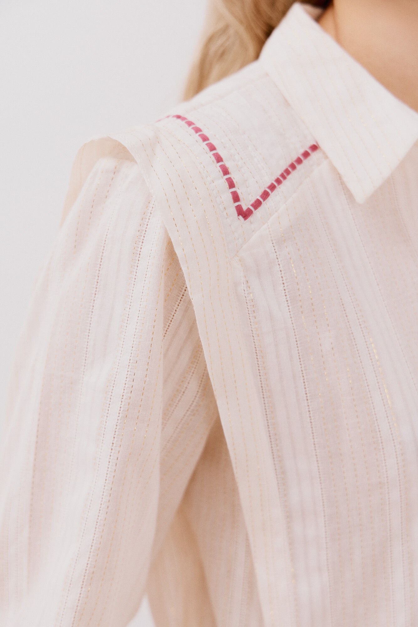 Cortefiel Camisa de algod&oacute;n detalle bordado