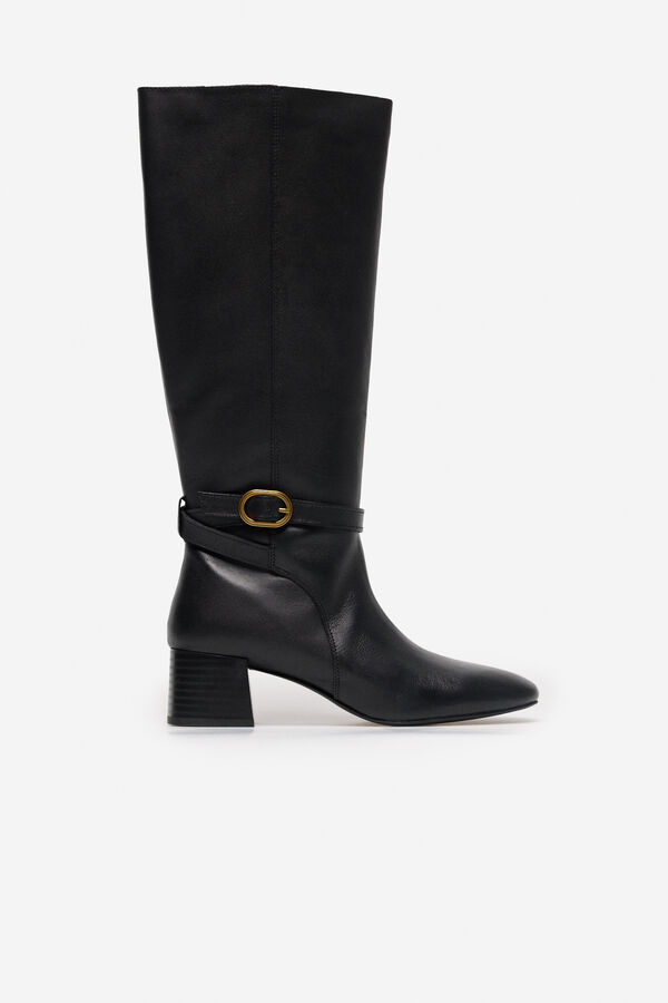Cortefiel Bota com fivela em couro napa Preto