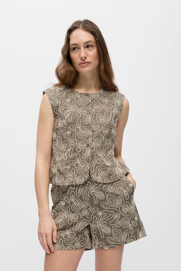 Object Chaleco tejido bordado Beige