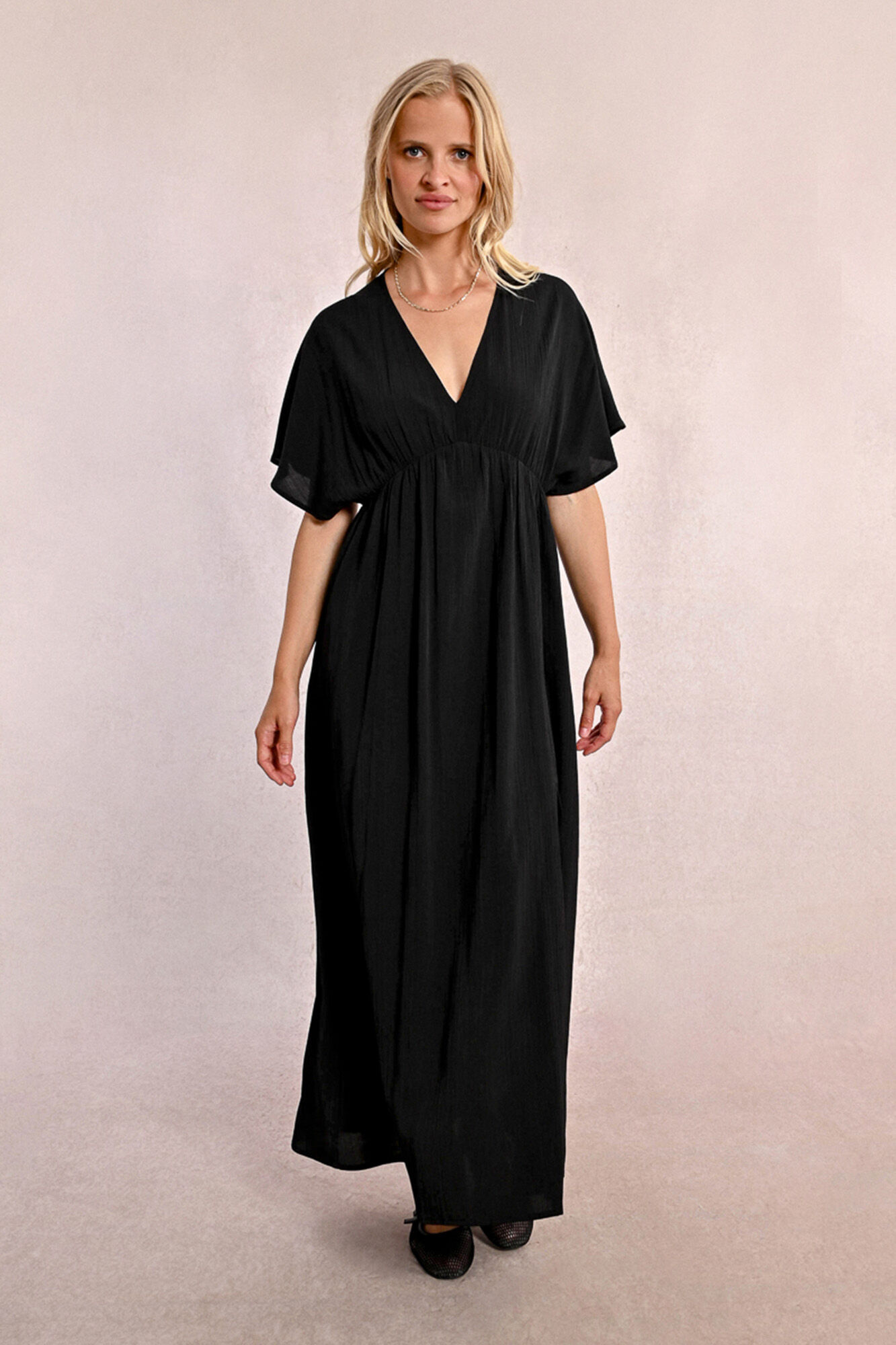 Molly Bracken Vestido largo de manga corta