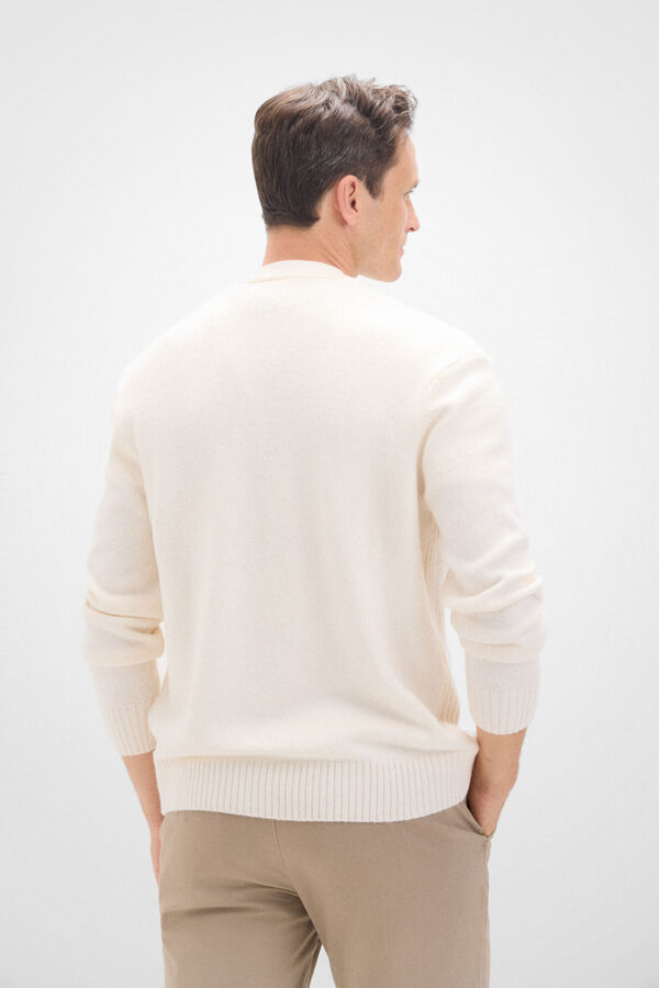 Cortefiel Cardig&atilde; losango com fecho de bot&otilde;es Ecru