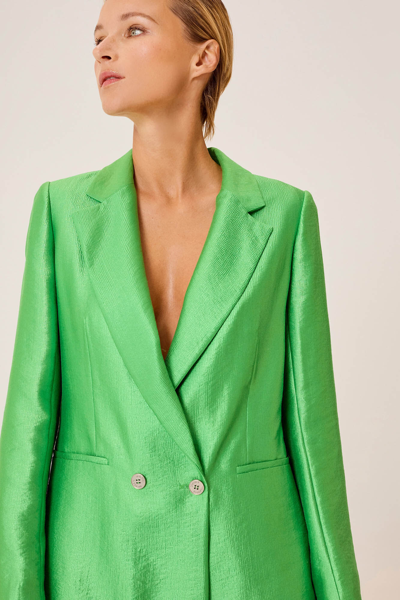 Dolores Promesas Blazer Versalles
