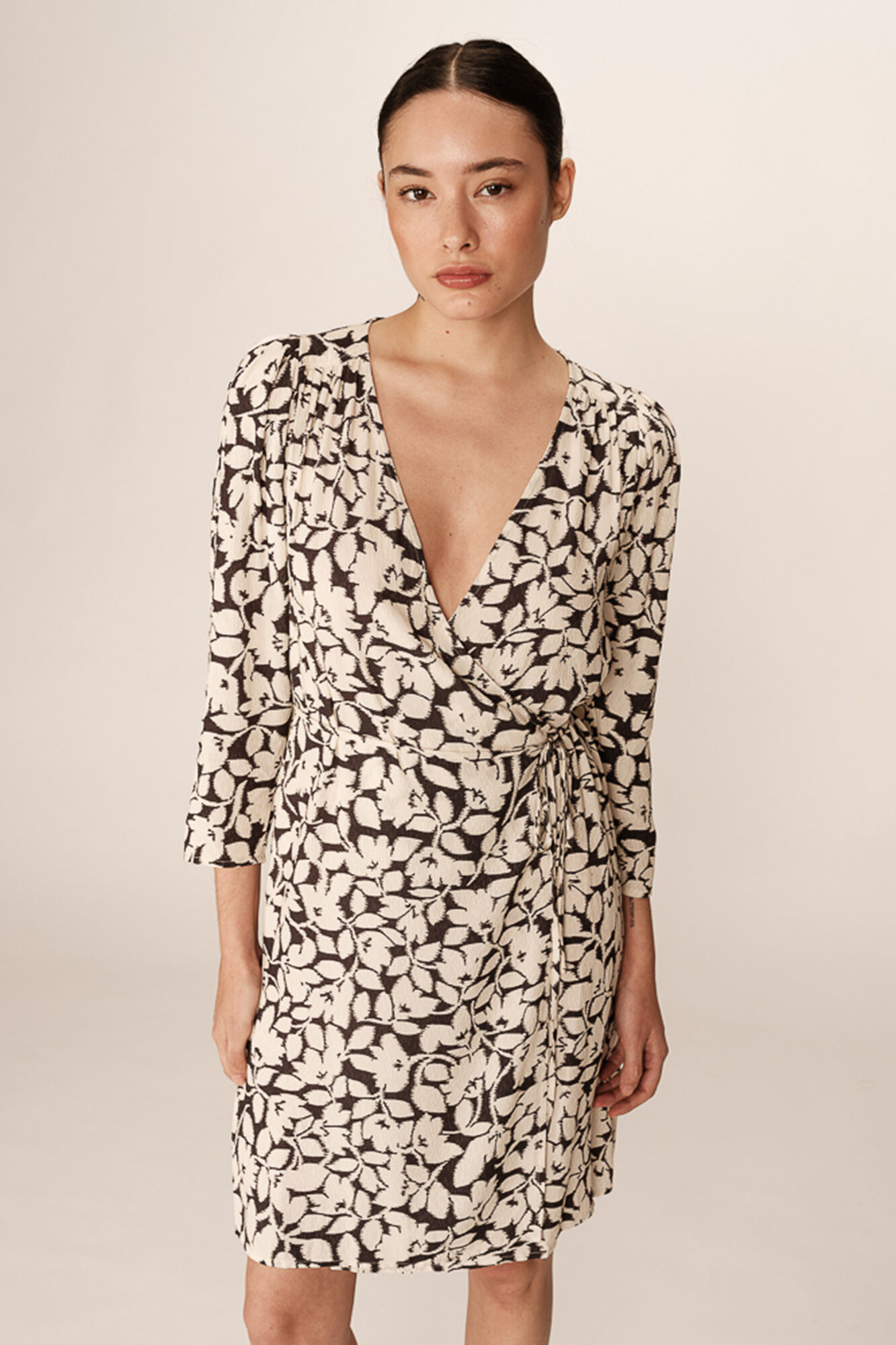 Grace & Mila Vestido corto de corte recto