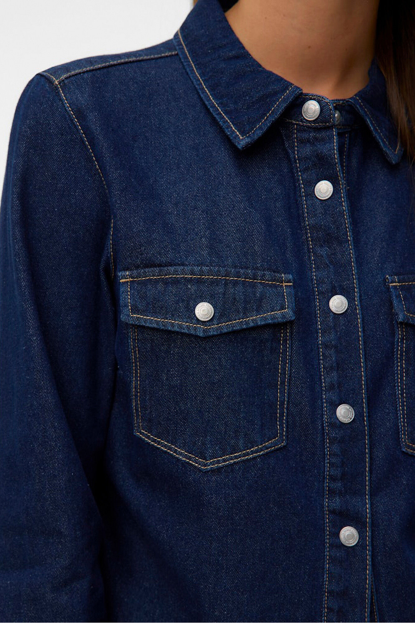 Vero Moda Camisa denim com bolsos no peito